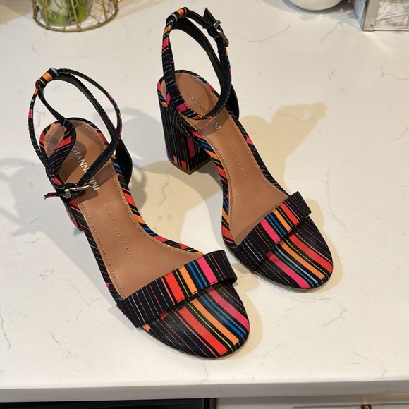 Multi color Gianni Bini open toe heels sz 9 - Picture 2 of 4